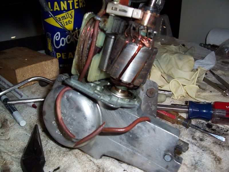 [Linked Image from i7.photobucket.com]