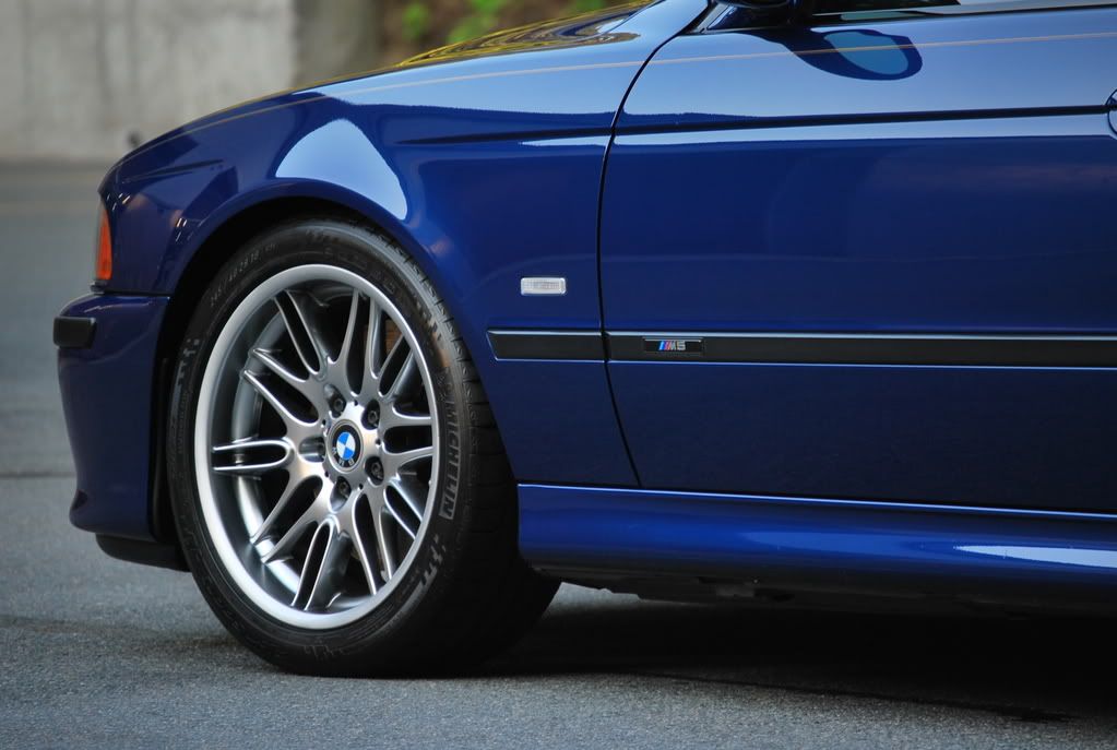 BMWM5011.jpg