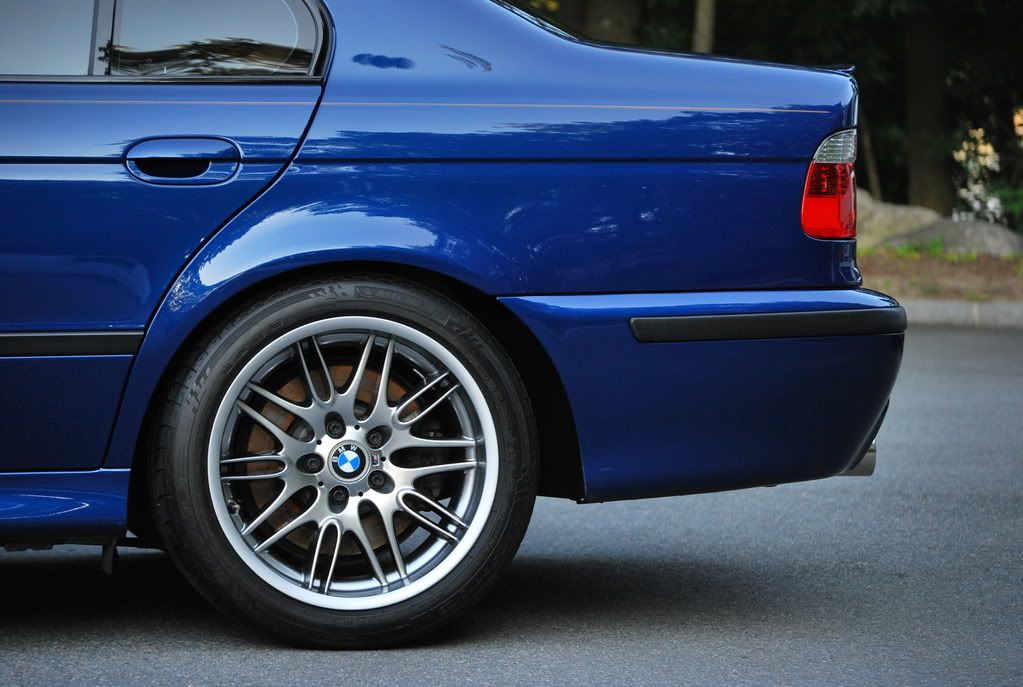 BMWM5021.jpg