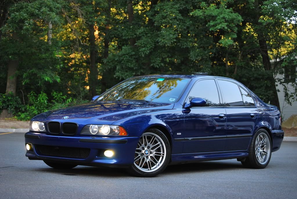 BMWM5047.jpg