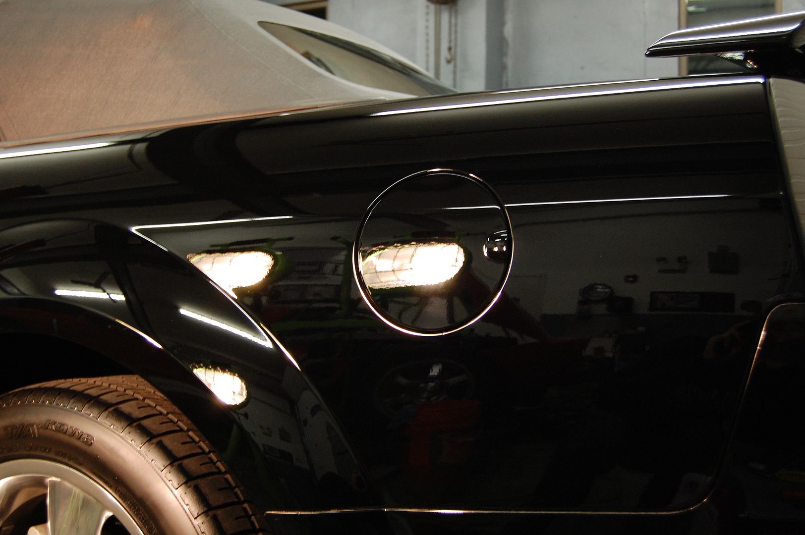 BlackMustangGT102.jpg