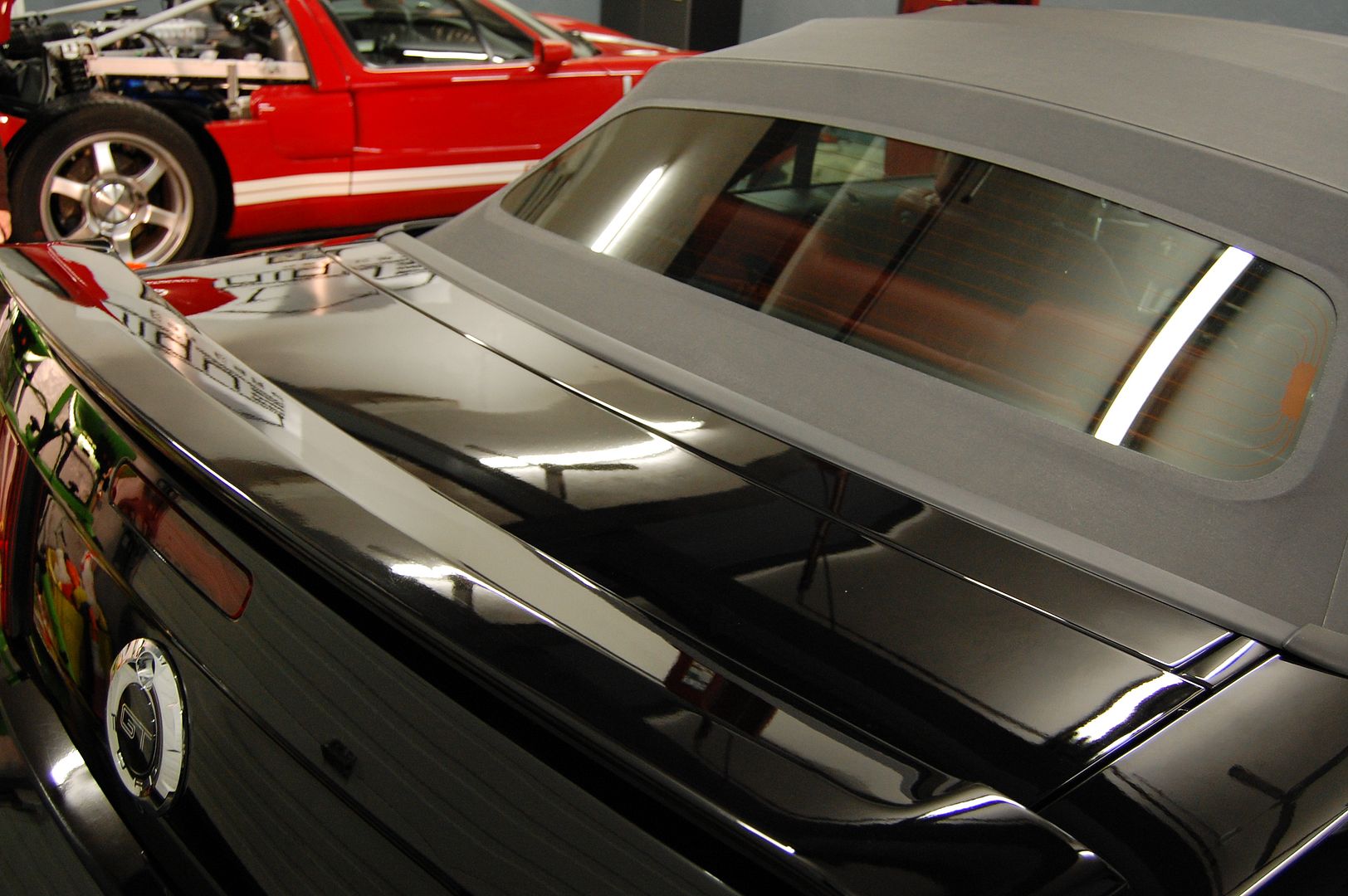BlackMustangGT107.jpg