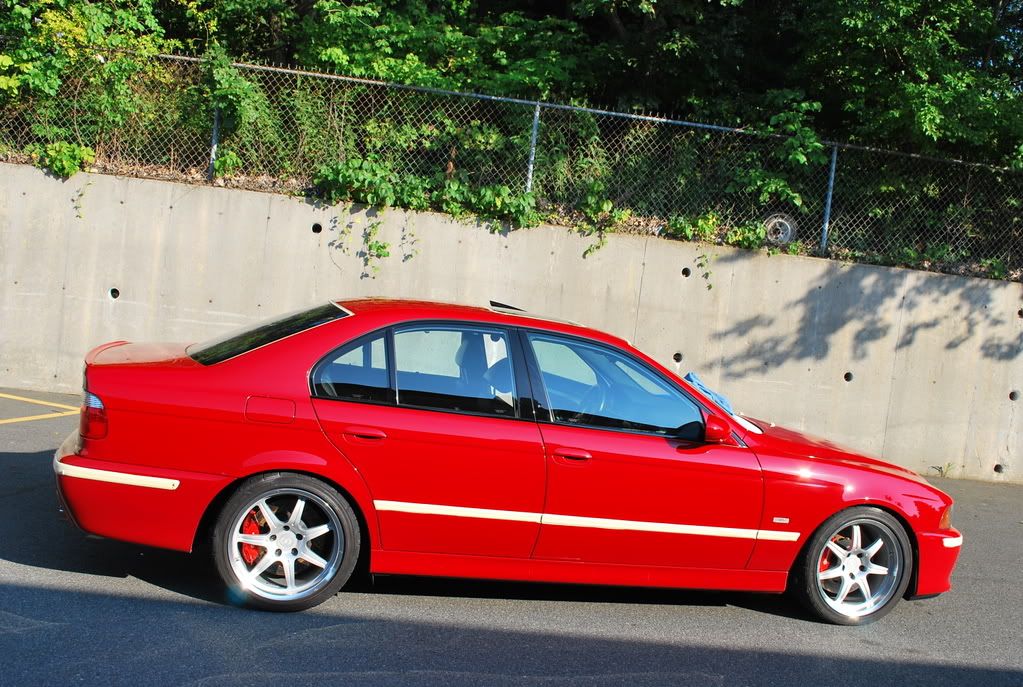 ImolaRedBMWM5042.jpg