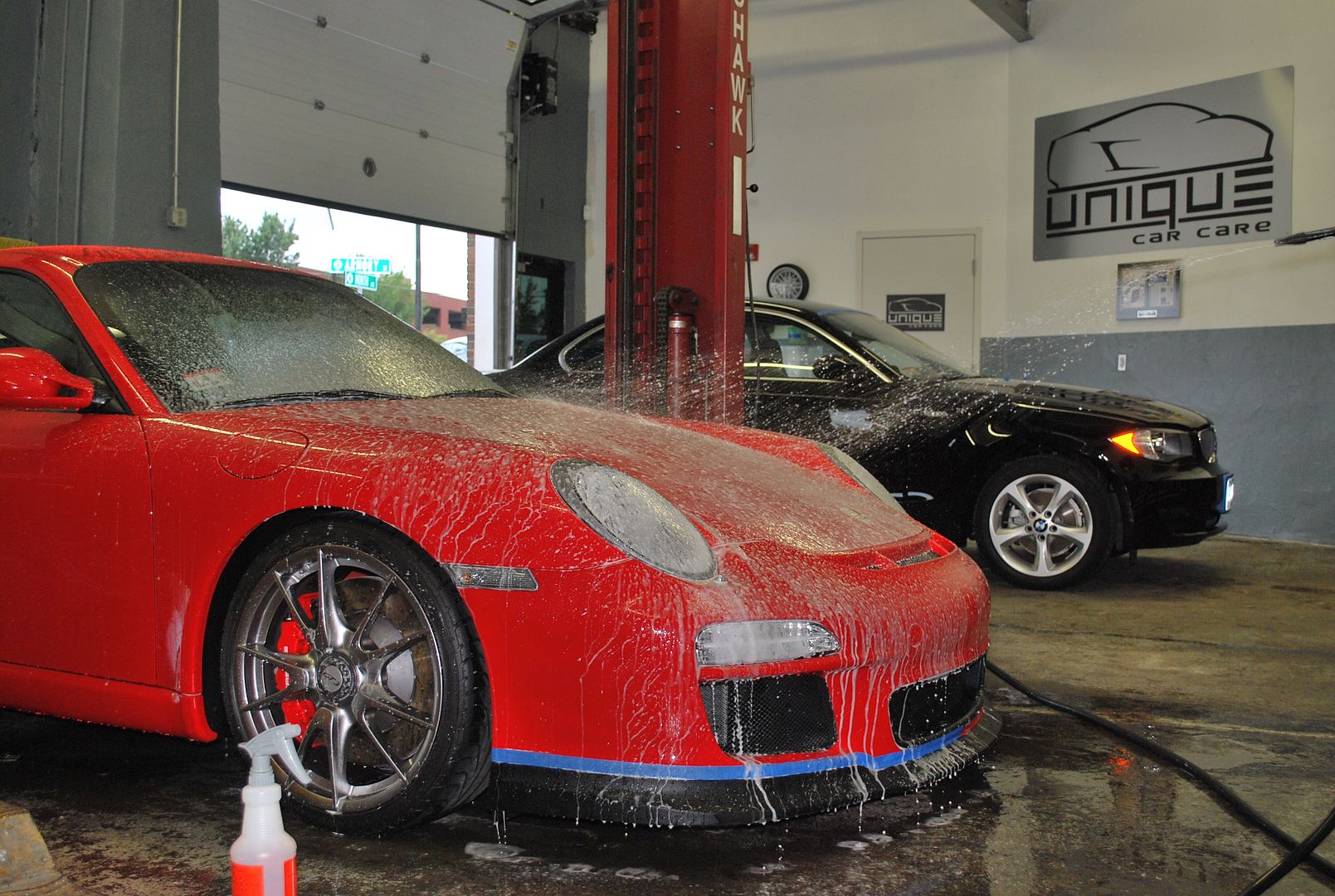GT3-128i-RedC5141.jpg
