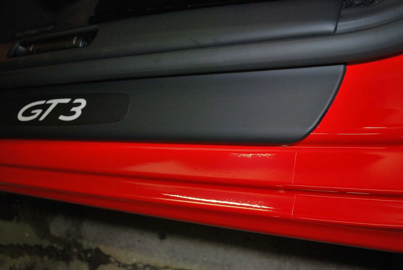 GT3-128i-RedC5165.jpg