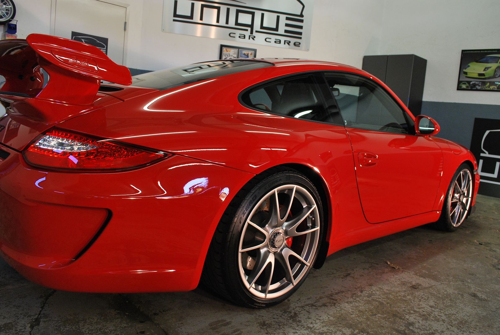 GT3-128i-RedC5261.jpg