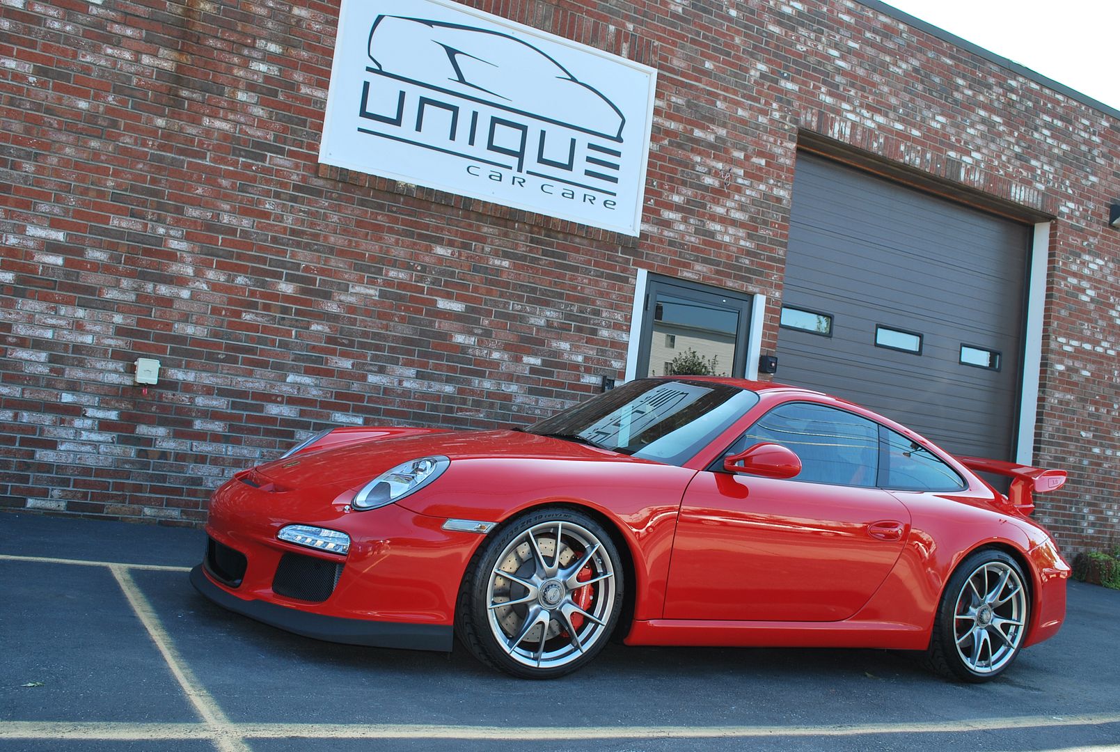 GT3-128i-RedC5366.jpg
