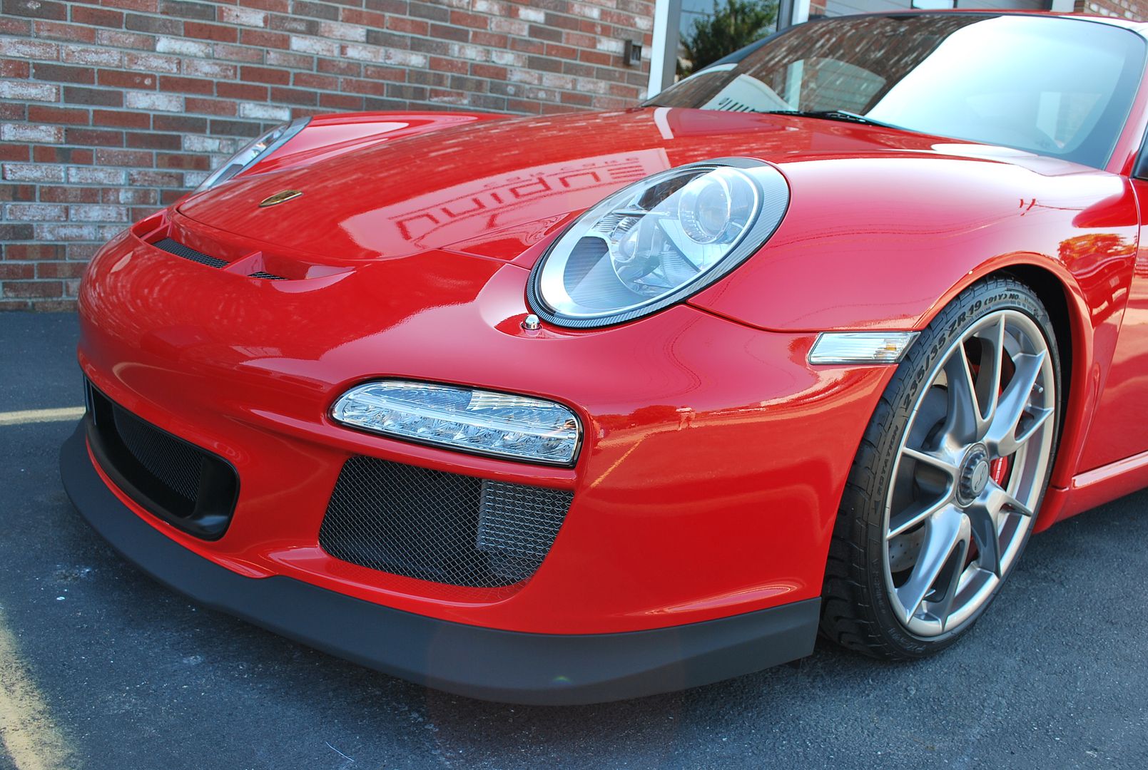 GT3-128i-RedC5368.jpg