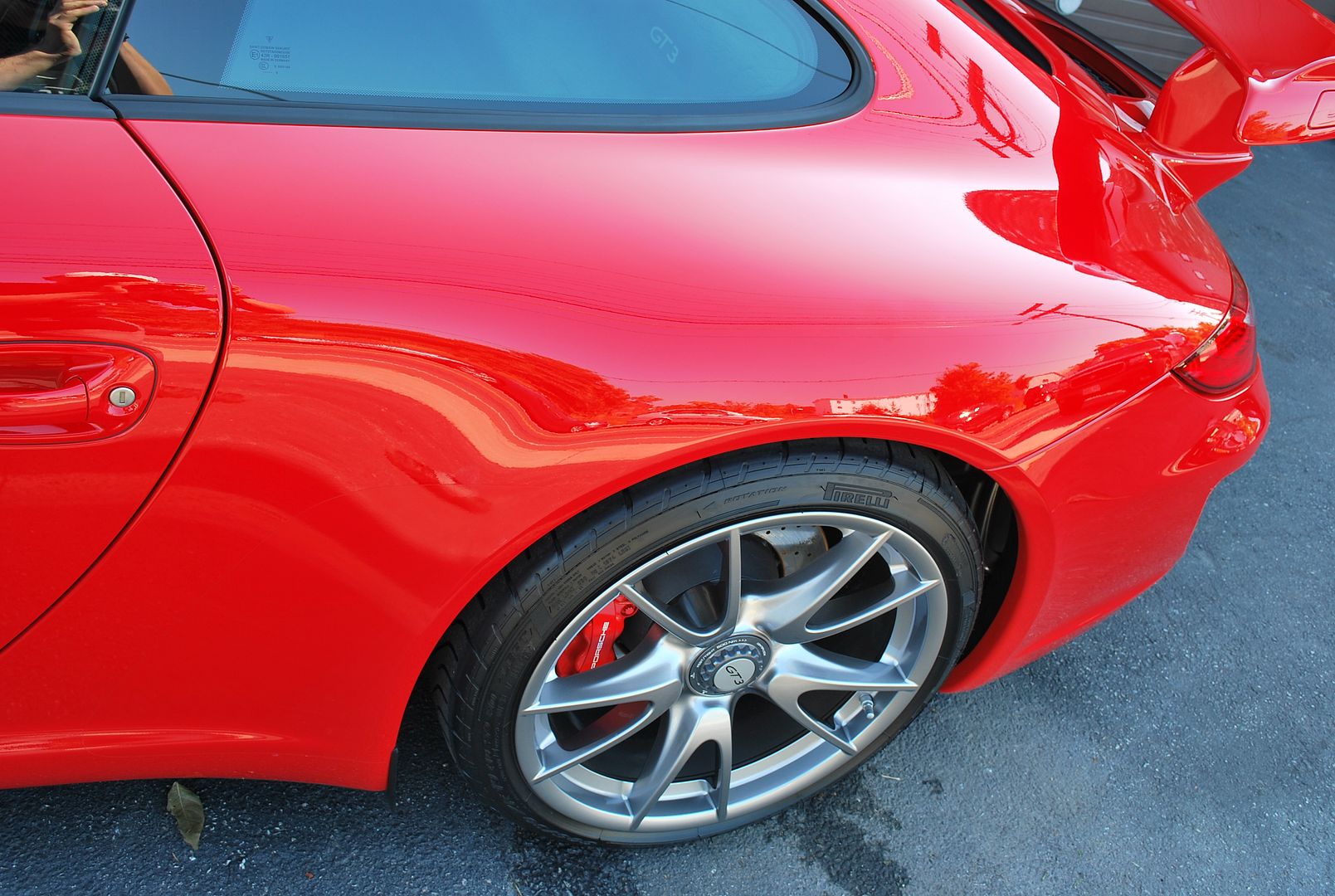 GT3-128i-RedC5371.jpg