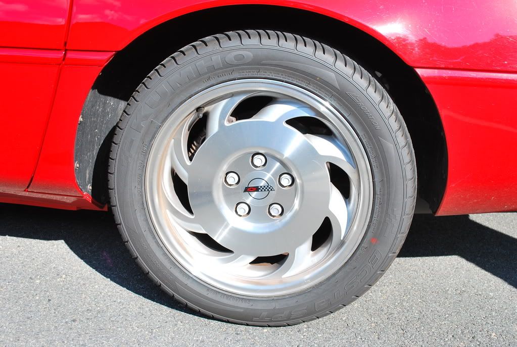 96TorchRedCorvette017.jpg