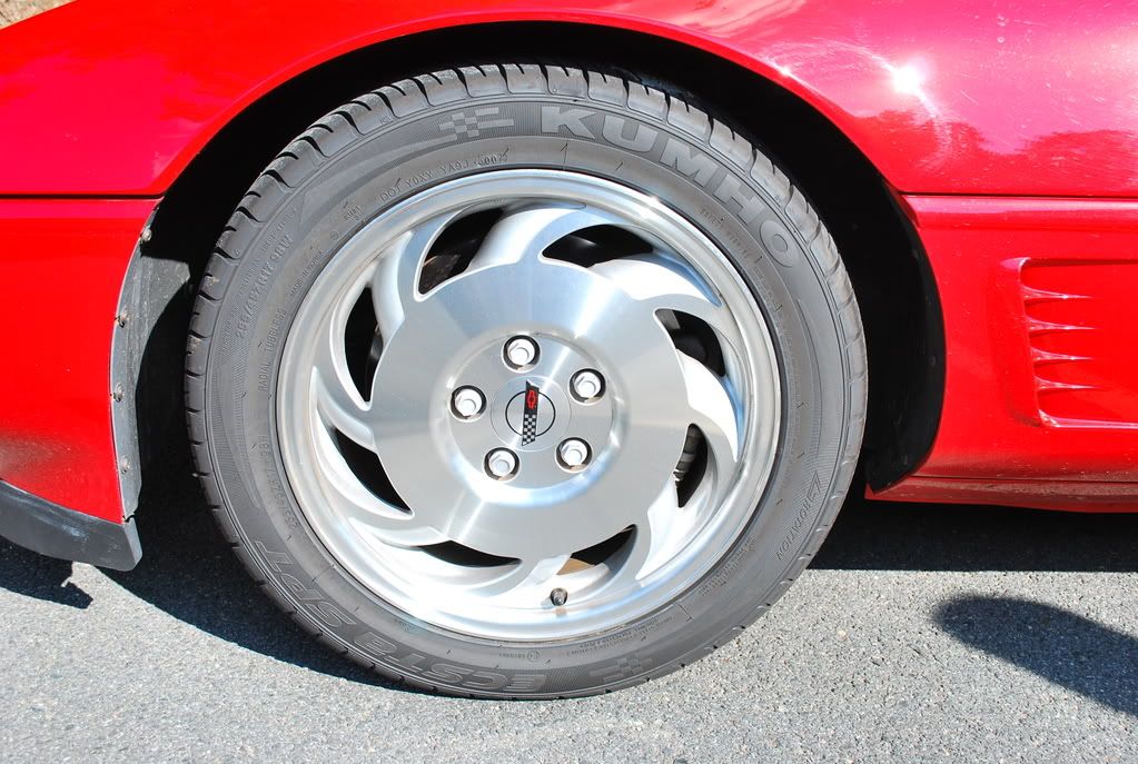 96TorchRedCorvette018.jpg