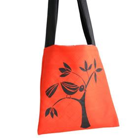 Red tote with black bird