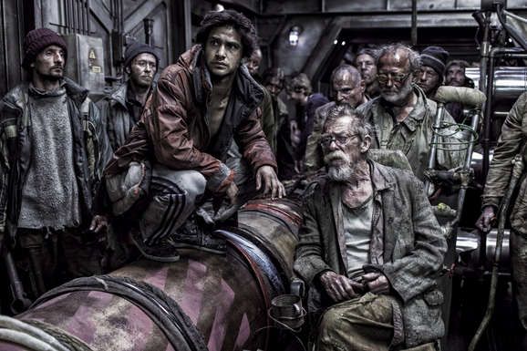 snowpiercer_still2_zpsdf23be49.jpg