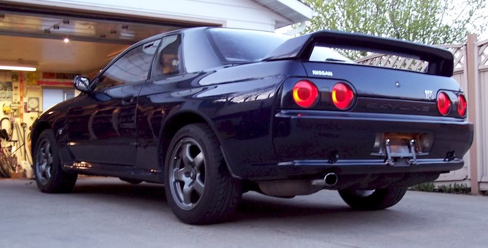 http://i7.photobucket.com/albums/y297/qualthar/Big%20Blue/0423Rear1.jpg