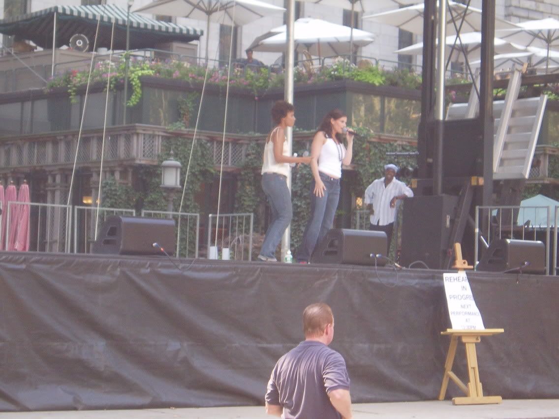 re: Rent in Bryant Park (PICTURES) - and RENT review