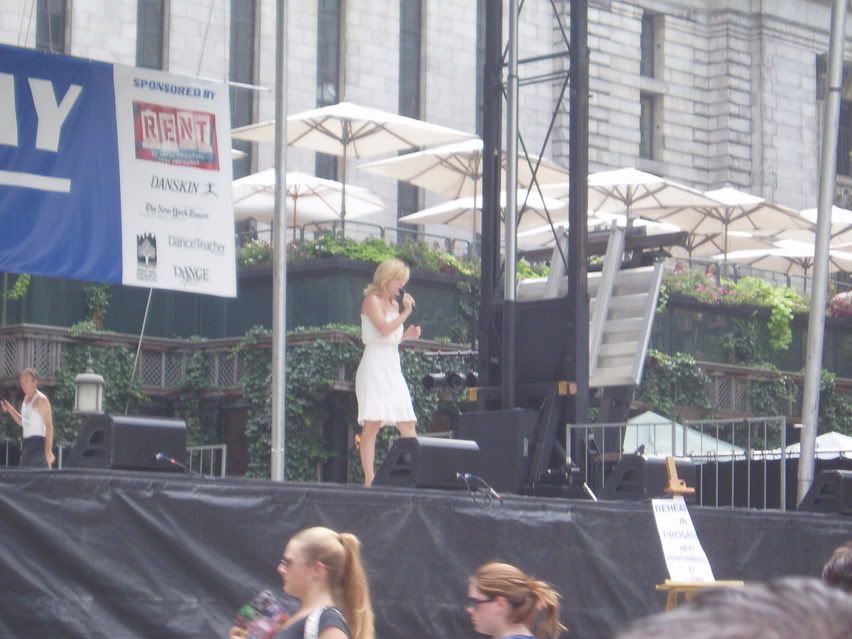 re: Rent in Bryant Park (PICTURES) - and RENT review
