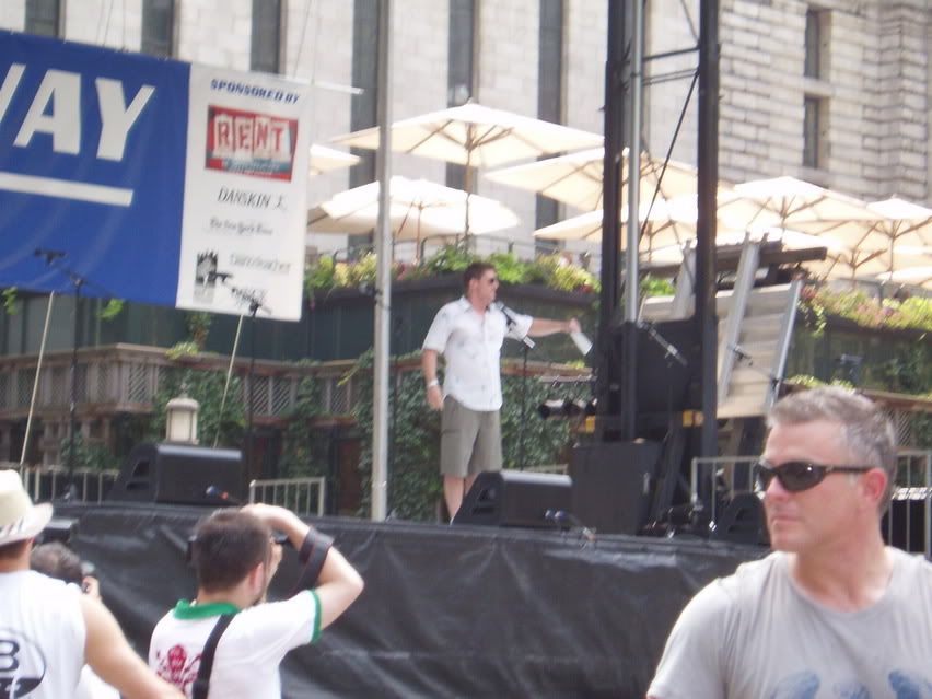re: Rent in Bryant Park (PICTURES) - and RENT review