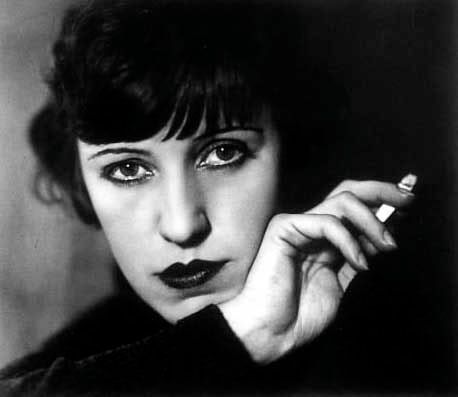 re: LoveMusik: Donna Murphy makes a smokin' Lenja