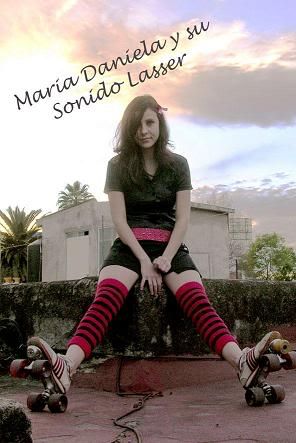 maria daniela y su sonido lasser figure