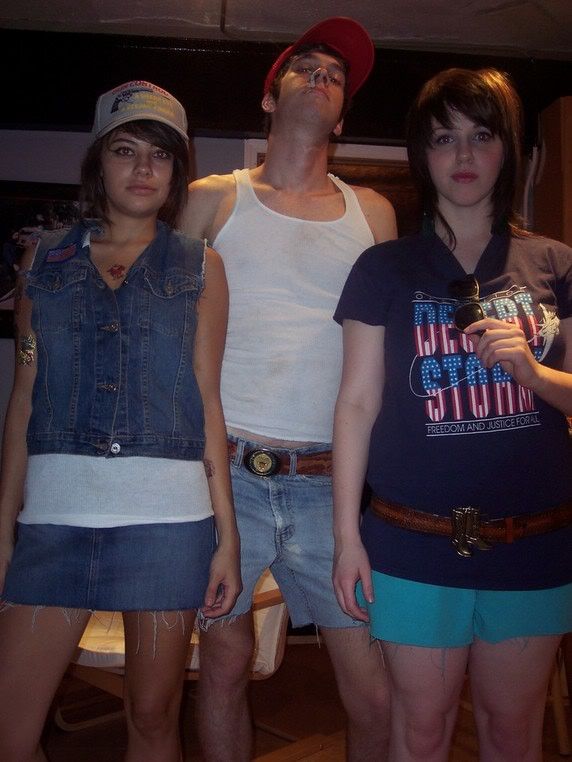 Image hosted by Photobucket.com