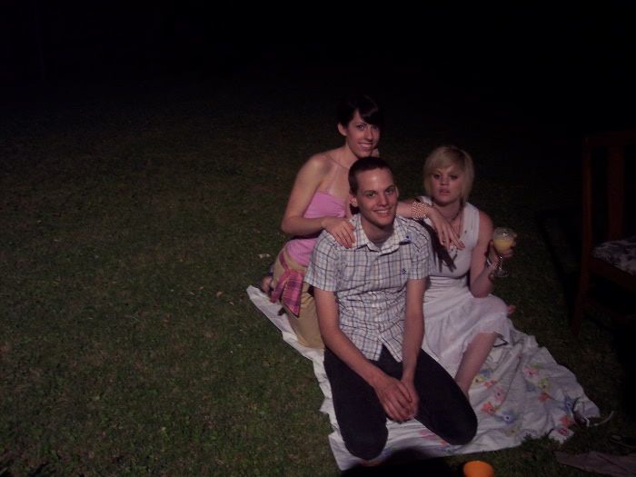 Image hosted by Photobucket.com