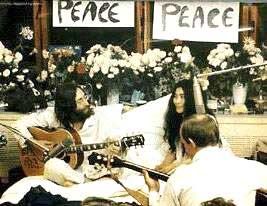 John Lennon Yoko Ono and Tommy Smothers