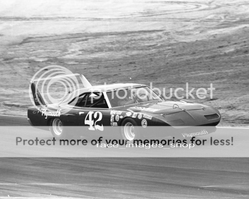 Dan Gurney's 1970 Petty Superbird - First race ever for a Hemi Bird ...