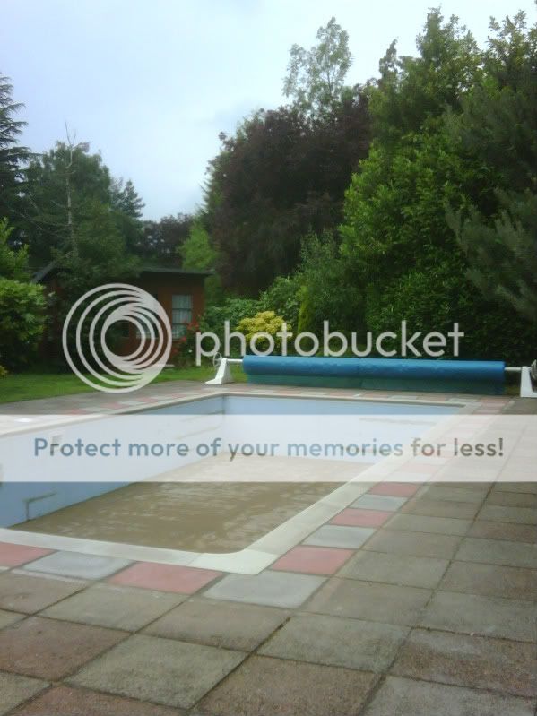Swimming pool re-build in Ickenham Middlesex