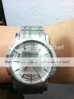 Burberry BU1350 Silver tone Watch  