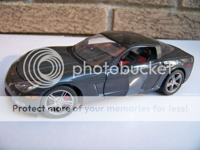  Greenlight Diecast Chevrolet 2009 CYBER GRAY CORVETTE C6 CAR SKU 18209